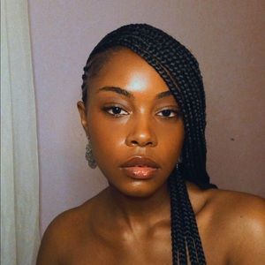 Meet your Posher, Leeanna